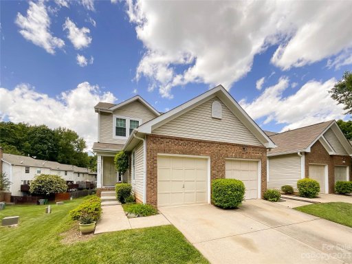 1301 Maple Shade Lane