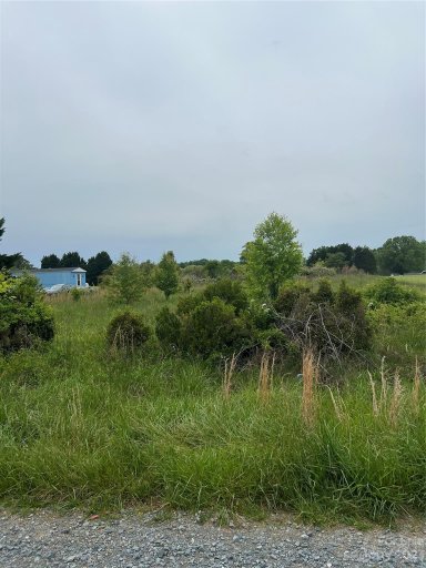 210 Grand Oaks Drive