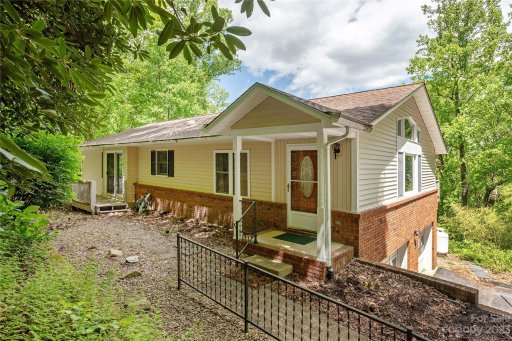 701 Greenwood Drive