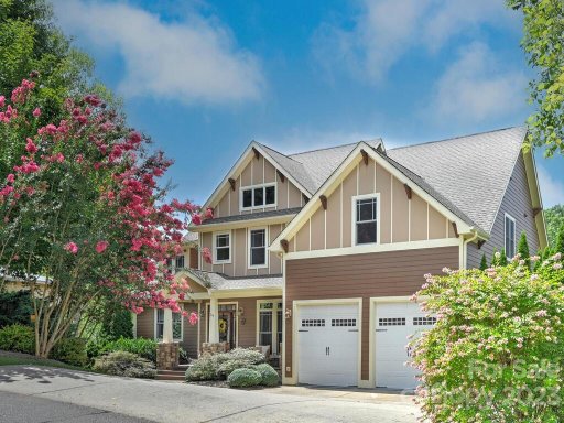 39 Village Pointe Lane