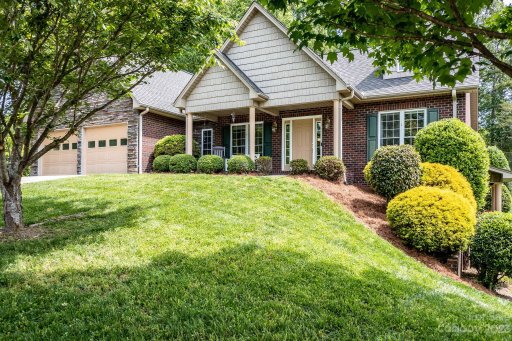 922 Barrington Drive 24/25