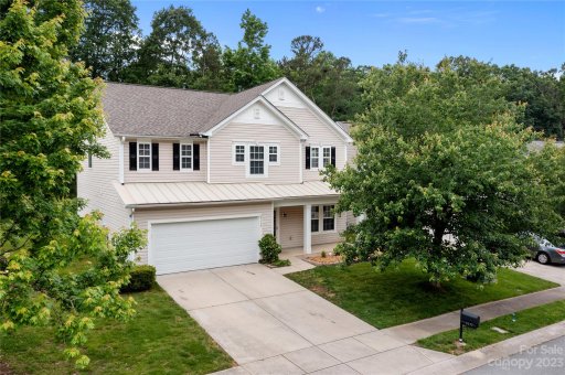 2437 Harwood Hills Lane