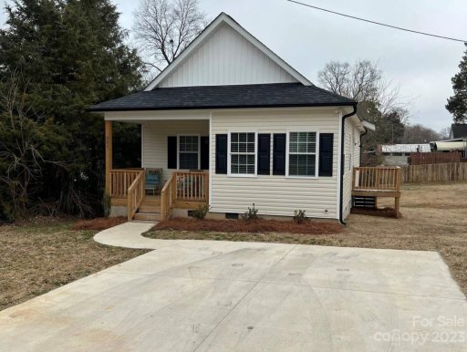 169 Swimmers Lane