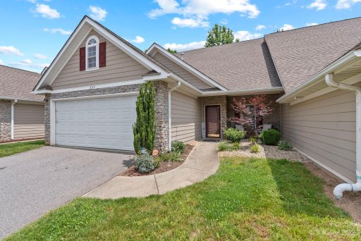 886 West Pointe Drive