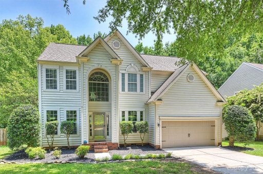 141 Creekside Drive