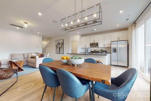 2024 Howell Creek Way