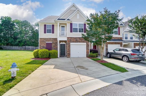 2100 Shady Pond Drive