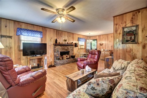 54 Brookside Lane