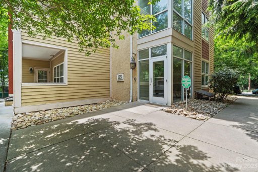 175 Lexington Avenue 102