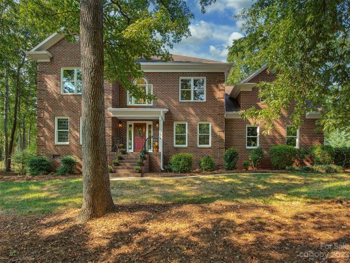 903 Woodhurst Drive