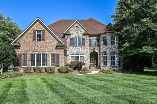 7523 Meadowgate Lane