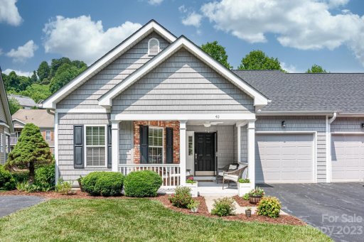 40 Old Creek Lane