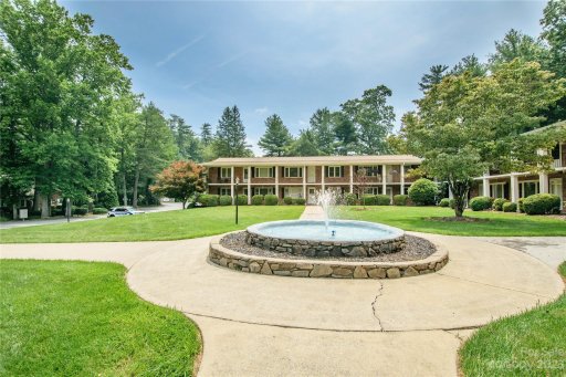 102 Boyd Drive 3B