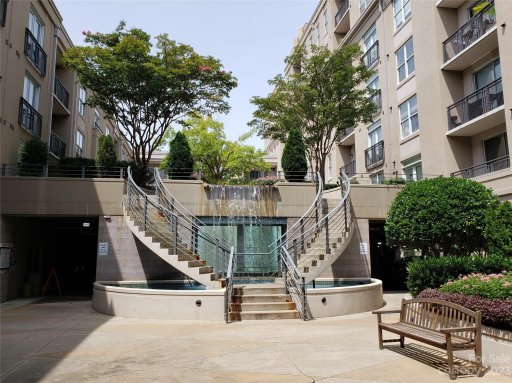 1315 East Boulevard 617