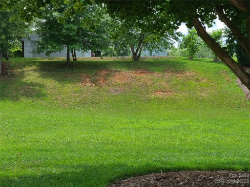 107 Henrys Glen Drive 4