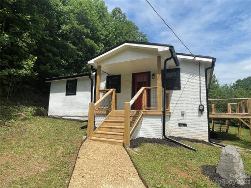 12 Posey Blanton Road