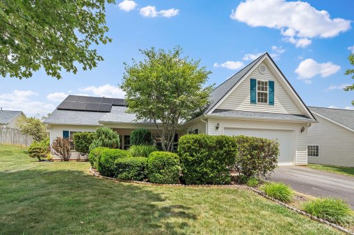 304 Roxbury Place