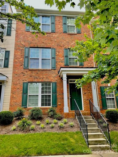 15639 Sir Charles Place