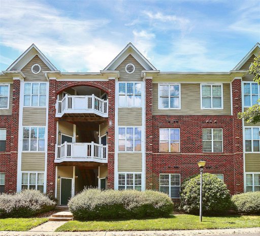 226 S Torrence Street 103