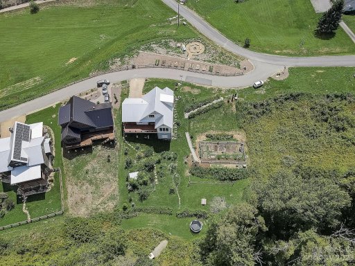 208 Westridge Farm Road 5