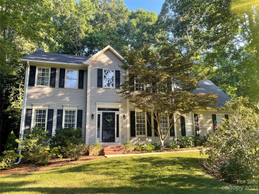 208 Windsor Forest Circle