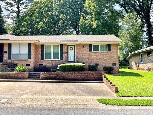 4816 Highlake Drive
