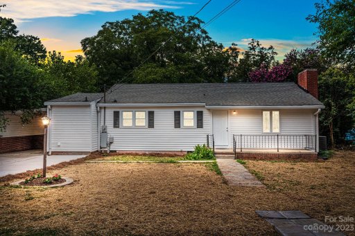 114 Hillcrest Drive