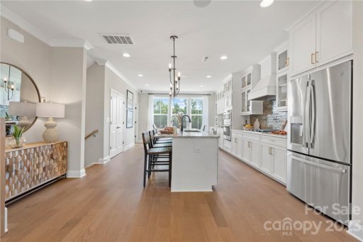 6020 Towering Oaks Drive