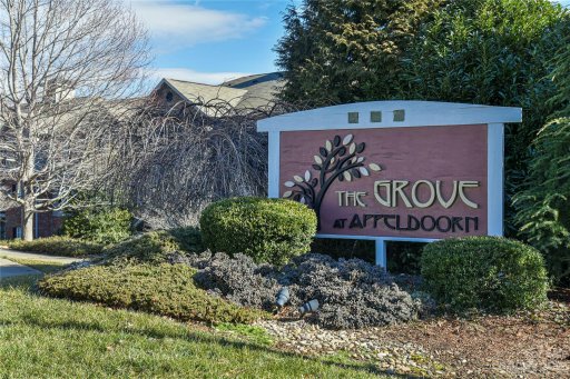 214 Appeldoorn Circle