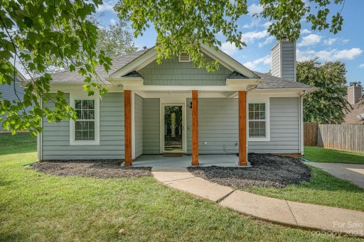 101 Fox Glove Drive