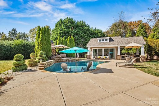 158 Mandarin Drive