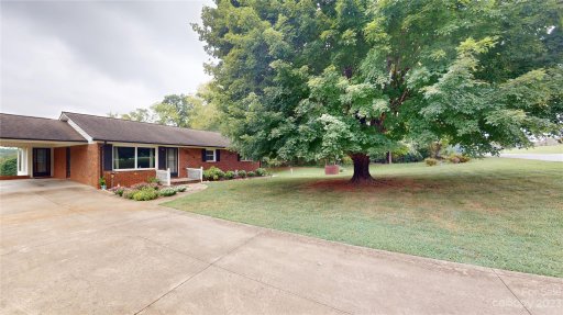 1571 Home Trail