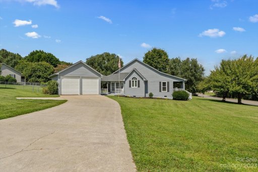 2101 Evergreen Drive 5