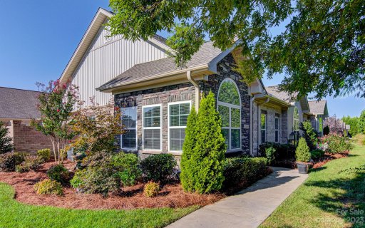 1400 Castellum Square