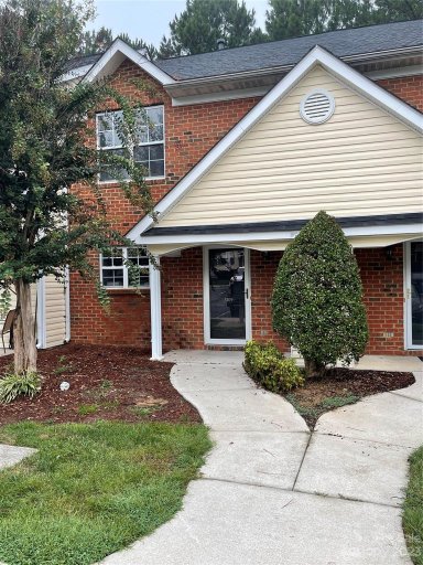 3709 Melrose Cottage Drive