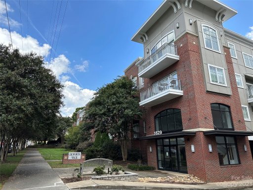 1829 Kenilworth Avenue 310