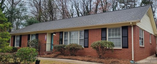 1042 Pinafore Drive