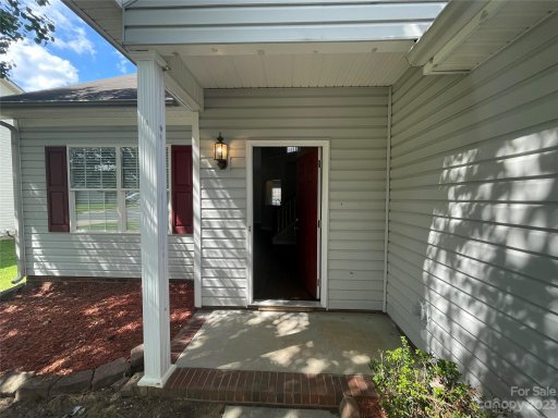 1010 Holly Park Drive