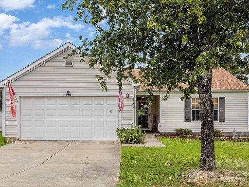 3704 Cardinal Bluff Lane