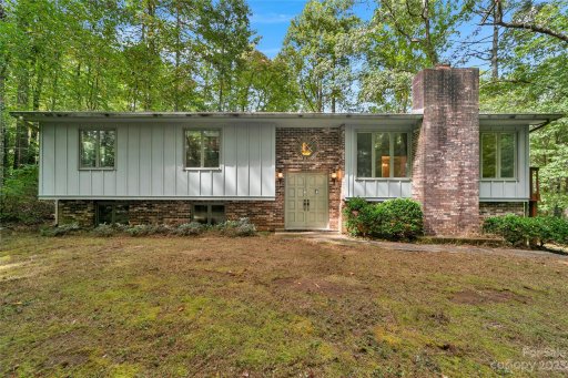 50 Towhee Lane