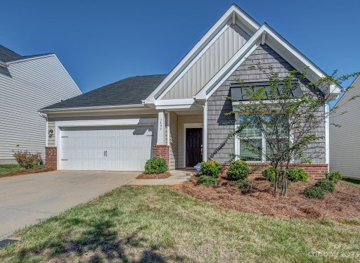 3406 Southern Red Oak Lane