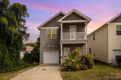 117 Lookout Point Place