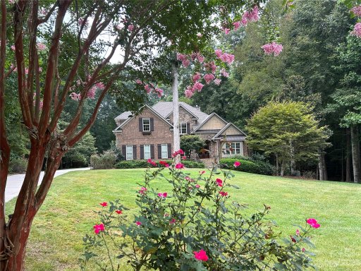 2314 Winding Oaks Trail