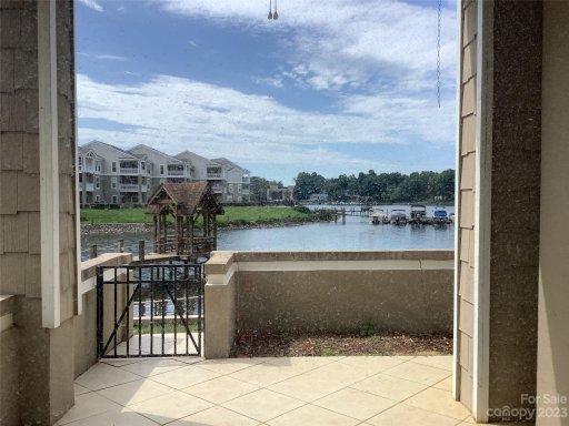 1013 Southwest Drive