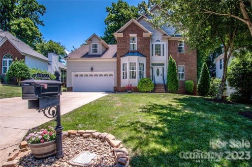 19531 Dufour Court