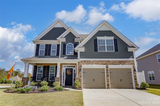 2250 Silver Pine Street