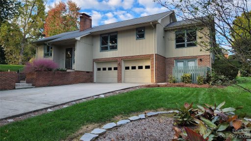 127 Mimosa Hills Drive