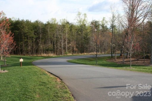 3118 Mountain Creek Drive