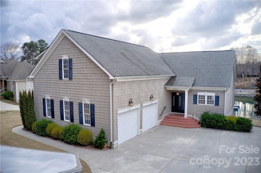 9543 Island Point Road