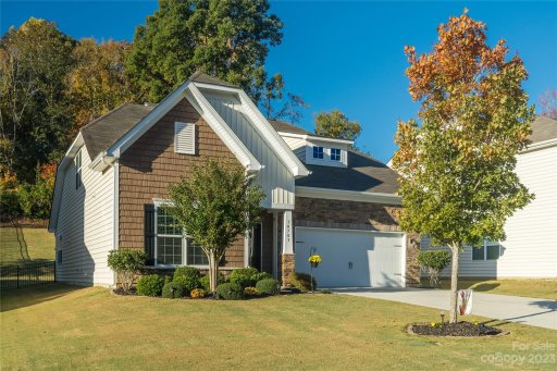 10703 Sapphire Trail